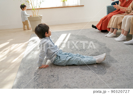 6 years old  &  10 months old 90320727