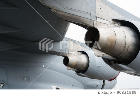 アメリカ空軍　C-17　横田基地 90321989