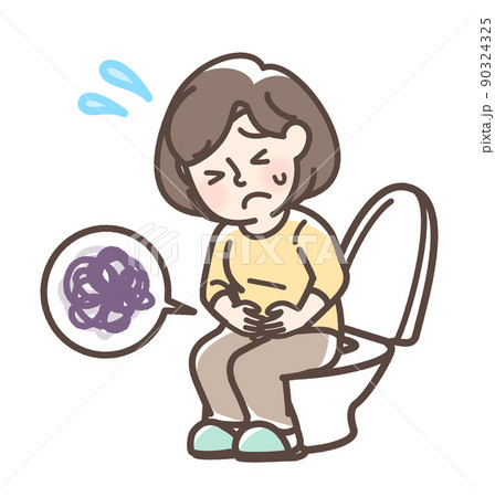 トイレで困っている女性 90324325