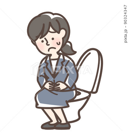 トイレで困っているスーツの女性 90324347