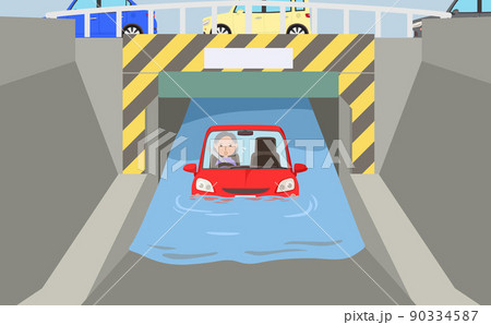 冠水したアンダーパスで立ち往生する車と高齢女性 90334587