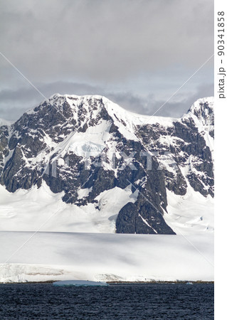 Cruising in Antarctica - Fairytale landscape Cruising in Antarctica - Fairytale landscape 90341858