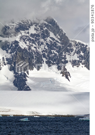 Cruising in Antarctica - Fairytale landscape 90341876