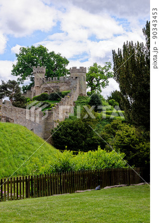 Medieval Warwick Castle in Warwickshire - England Medieval Warwick Castle in Warwickshire - England 90343453