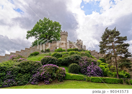 Medieval Warwick Castle in Warwickshire - England Medieval Warwick Castle in Warwickshire - England 90343573
