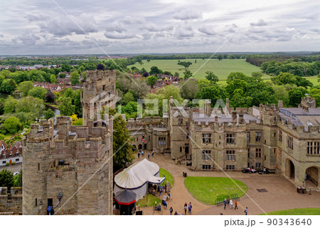 Medieval Warwick Castle in Warwickshire - England Medieval Warwick Castle in Warwickshire - England 90343640