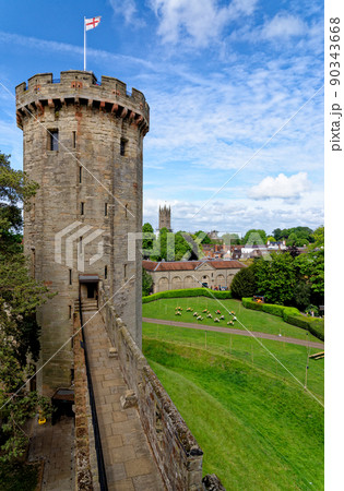 Medieval Warwick Castle in Warwickshire - England Medieval Warwick Castle in Warwickshire - England 90343668