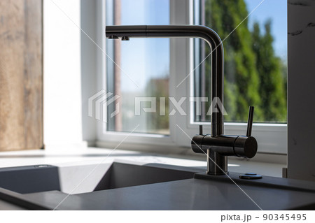 Kitchen sink with faucet 90345495