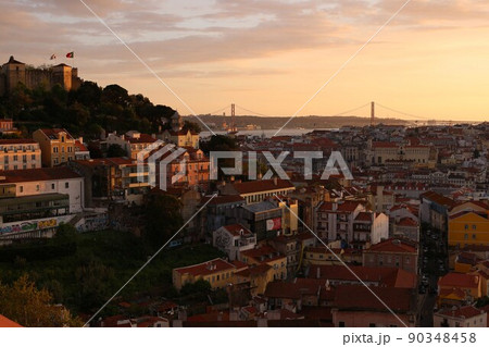 beautiful view of city of Lisbon at sunset 90348458