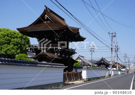 国の重要伝統的建造物群保存地区に推薦された津山市城西地区の街並み 90348610