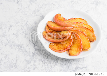 焼きリンゴ 90361245