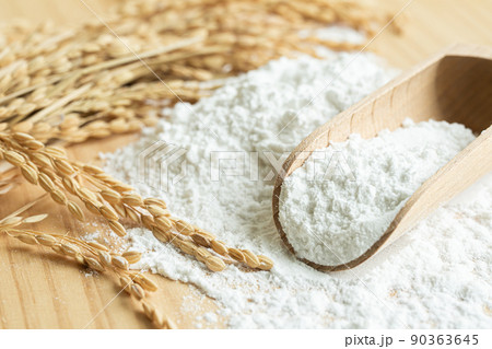 米粉と稲穂　米粉のイメージ素材 90363645