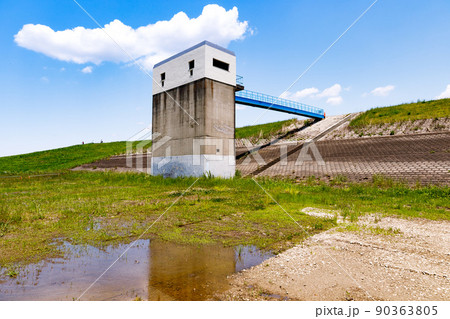 埼玉県さいたま市　大久保浄水場　取水施設 90363805
