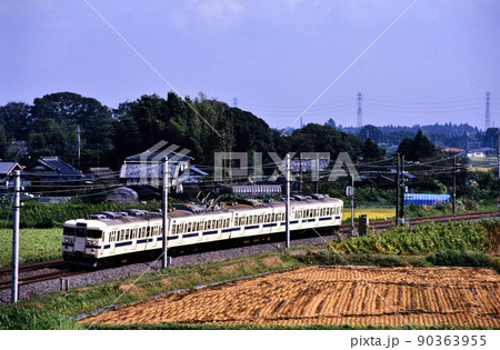 1998年　常磐線を走る403系普通電車4両 90363955