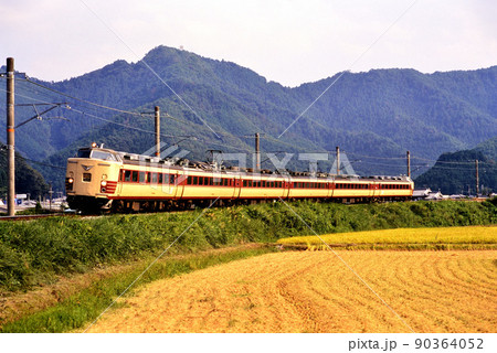 1998年　丹波路を行く183系800番台特急北近畿 90364052