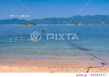 《福井県》水島をのぞむビーチ・色浜 90364577