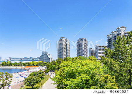 【東京都】お台場海浜公園の近くに建つタワーマンション 【東京都】お台場海浜公園の近くに建つタワーマンション 90366624