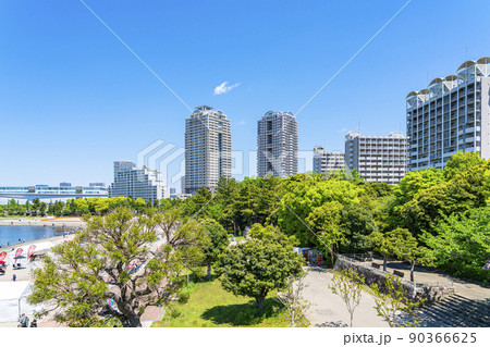 【東京都】お台場海浜公園の近くに建つタワーマンション 90366625