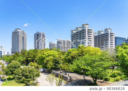 【東京都】お台場海浜公園の近くに建つタワーマンション 90366626