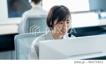 作業着のオペレーター 作業着のオペレーター 90373822