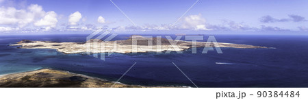 Volcanic Island La Graciosa, Lanzarote, Spain 90384484