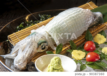 イカの活き造り イカの活き造り 90387360