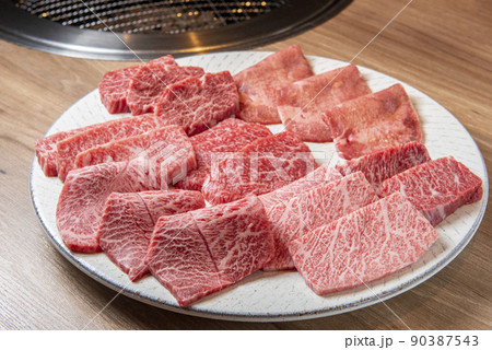 焼き肉 90387543