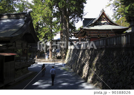 三峯神社にて（埼玉県秩父市） 90388026
