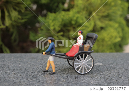 the Mini of vintage oriental rickshaw cab 90391777
