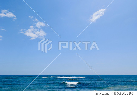 初夏の海　茨城県日立市 90391990