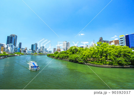 大阪　中央区天満橋〜北浜の風景 90392037