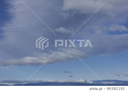 3月末朝空の雲 90392192