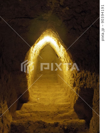 世界遺産　メキシコ合衆国　プエブラ　チョルーラ　ポポカテペトル　遺跡内部2 90394191