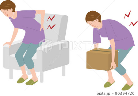 椅子から立ち上がったり荷物を持ち上げるとき背中が痛むシニア女性 90394720