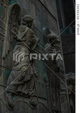 Stormy weather and monument of Georgian History on Tbilisi Sea shore 90398362