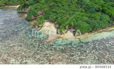 【空撮】石垣島 米原ビーチ 90408534