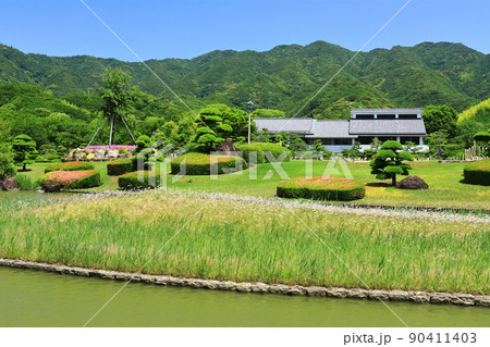 【愛媛県】晴天の南楽園 90411403