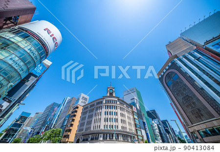 日本の東京都市景観 7月並み。5月だが東京初の真夏日。銀座の街並みなどを望む＝5月29日 90413084