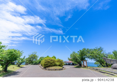 《佐賀県》晴天の鏡山・鏡山展望台より撮影 90414238