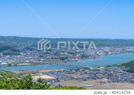 《佐賀県》晴天の鏡山・鏡山展望台より撮影 《佐賀県》晴天の鏡山・鏡山展望台より撮影 90414256