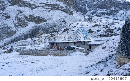 Everest Pyramid International Pyramid Laboratory-Observatory Everest Pyramid International Pyramid Laboratory-Observatory 90415607