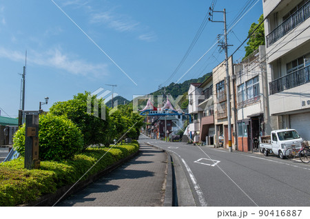 東海道の宿場町 由比 5月の風景 東海道の宿場町 由比 5月の風景 90416887
