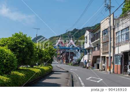 東海道の宿場町　由比　5月の風景 90416910