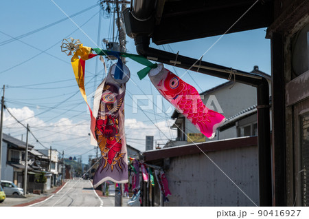 東海道の宿場町 由比 5月の風景 東海道の宿場町 由比 5月の風景 90416927