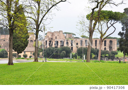 イタリア ローマ 古代ローマの競技場 キクルス・マクシム 戦車競技場 イタリア ローマ 古代ローマの競技場 キクルス・マクシム 戦車競技場 90417306