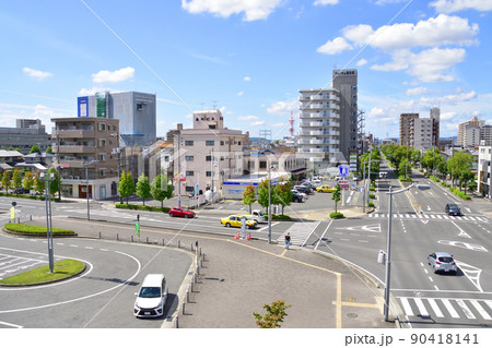 2021年。児島駅から岡山駅までの瀬戸大橋線の風景 2021年。児島駅から岡山駅までの瀬戸大橋線の風景 90418141