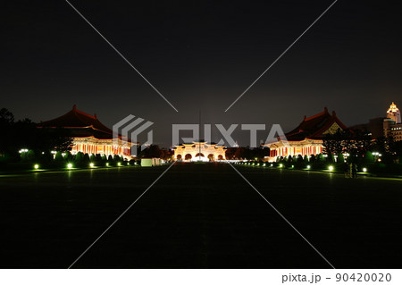 中正紀念堂 自由広場 照らす 90420020