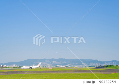 【大阪府】6月・大阪国際空港の離着陸(伊丹空港) 【大阪府】6月・大阪国際空港の離着陸(伊丹空港) 90422254