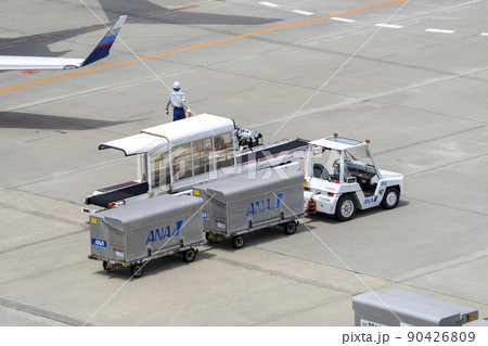 トーイングトラクター 仙台空港 トーイングトラクター 仙台空港 90426809