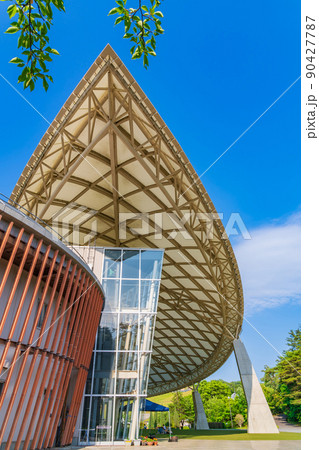 鞍ケ池公園、緑あふれる風景〈愛知県豊田市〉 鞍ケ池公園、緑あふれる風景〈愛知県豊田市〉 90427787